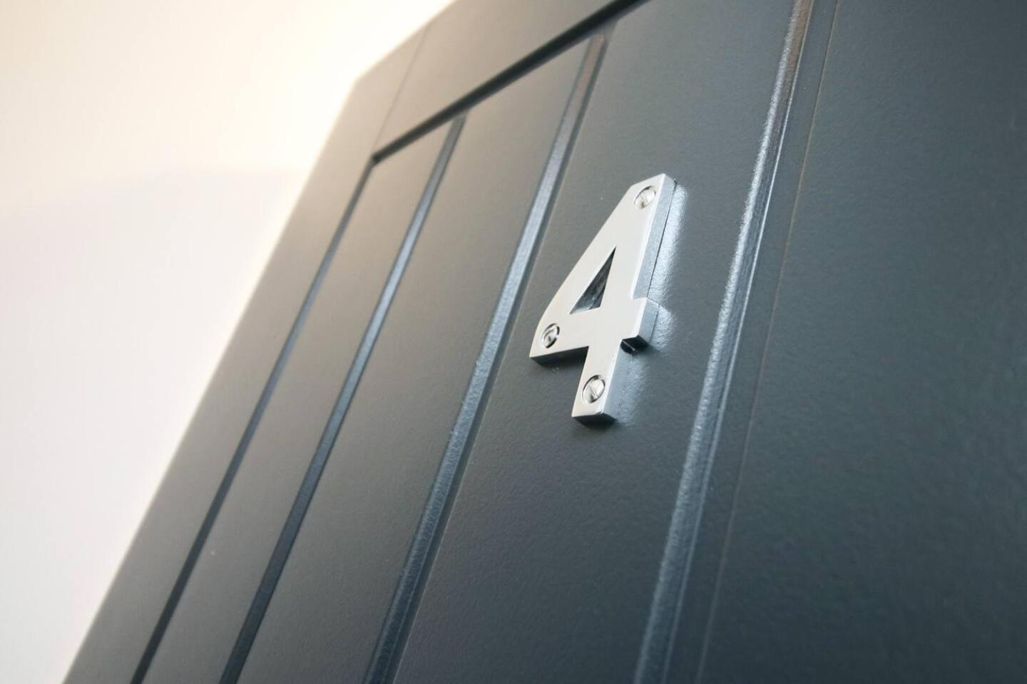 Modern Guesthouse, Fast Wi-Fi, Street Free Parking, Central, Fully Equipped Кардифф Экстерьер фото